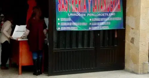 SASTRERIA Y LAVANDERIA MARLENY ORTIZ SASTRERIA Y LAVANDERIA MARLENY ORTIZ